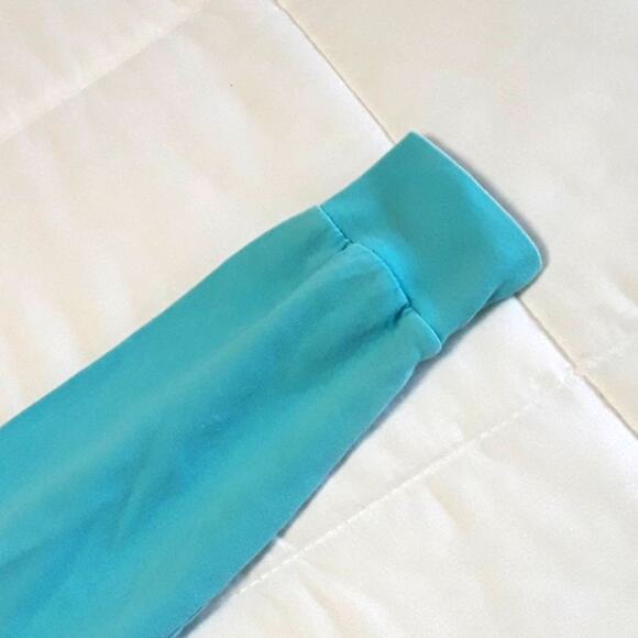 Womens Sz M Green Embroidered NOEL Comfort Colors Cotton Christmas Tee Shirt - Picture 6 of 7